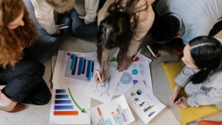 École de marketing à Bordeaux : 5 raisons d’opter pour l’alternance